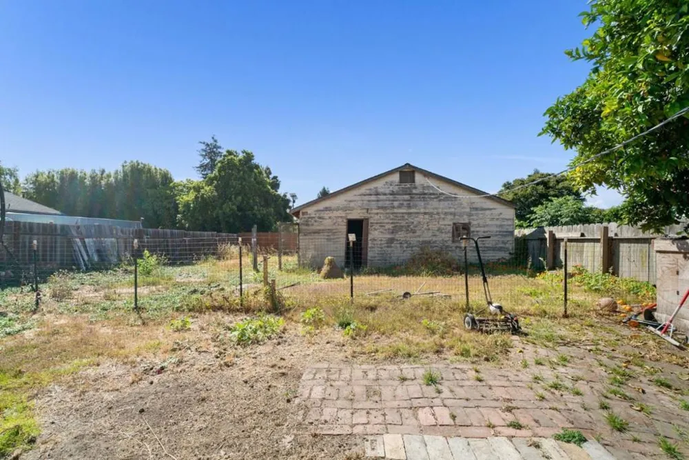 638 Orchard Street Watsonville, CA 95076
