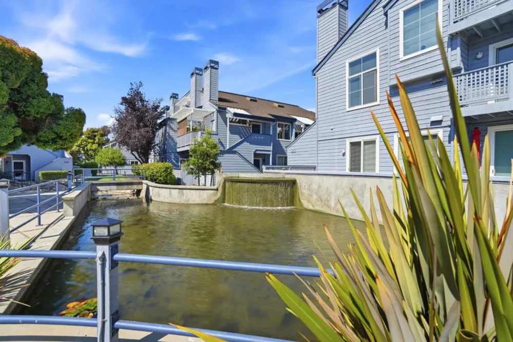 453 Cork Harbour Circle #F Redwood City, CA 94065