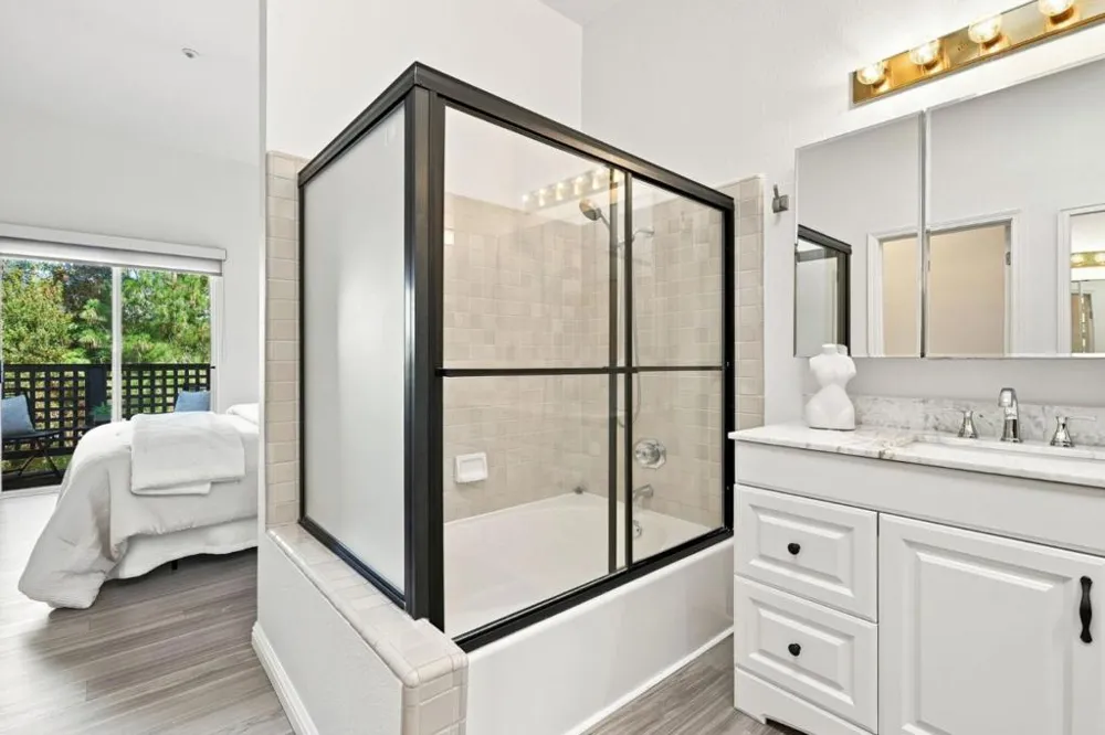 453 Cork Harbour Circle #F Redwood City, CA 94065
