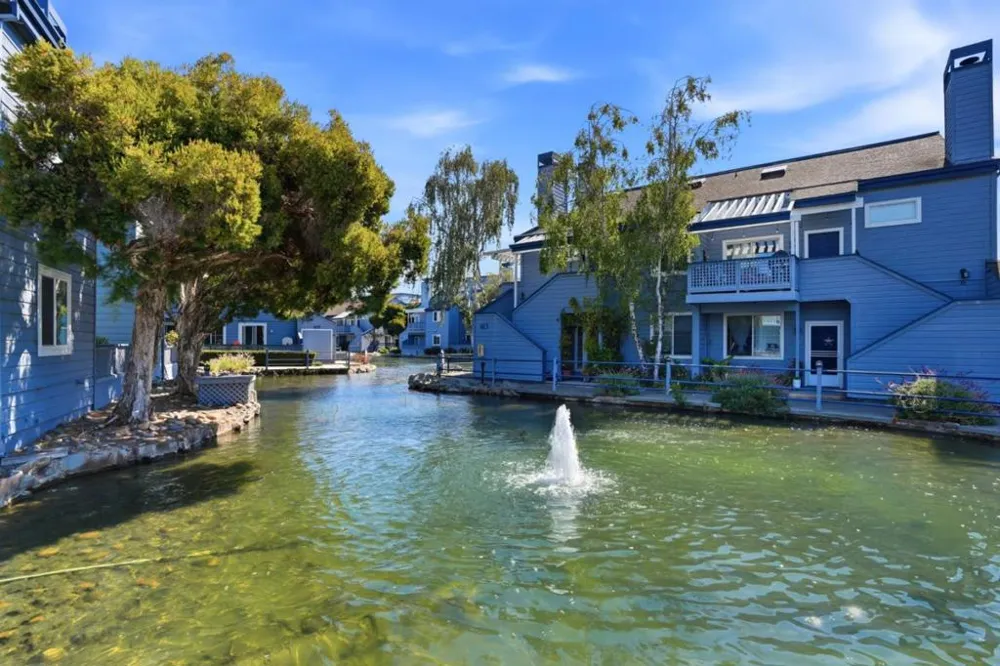 453 Cork Harbour Circle #F Redwood City, CA 94065