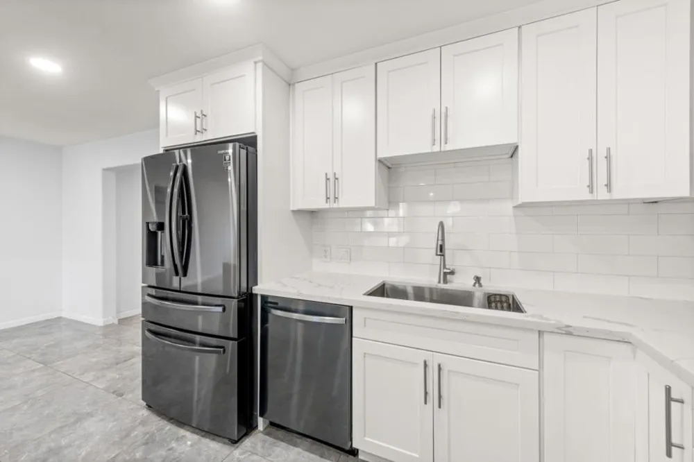 77030 Florida Avenue Palm Desert, CA 92211