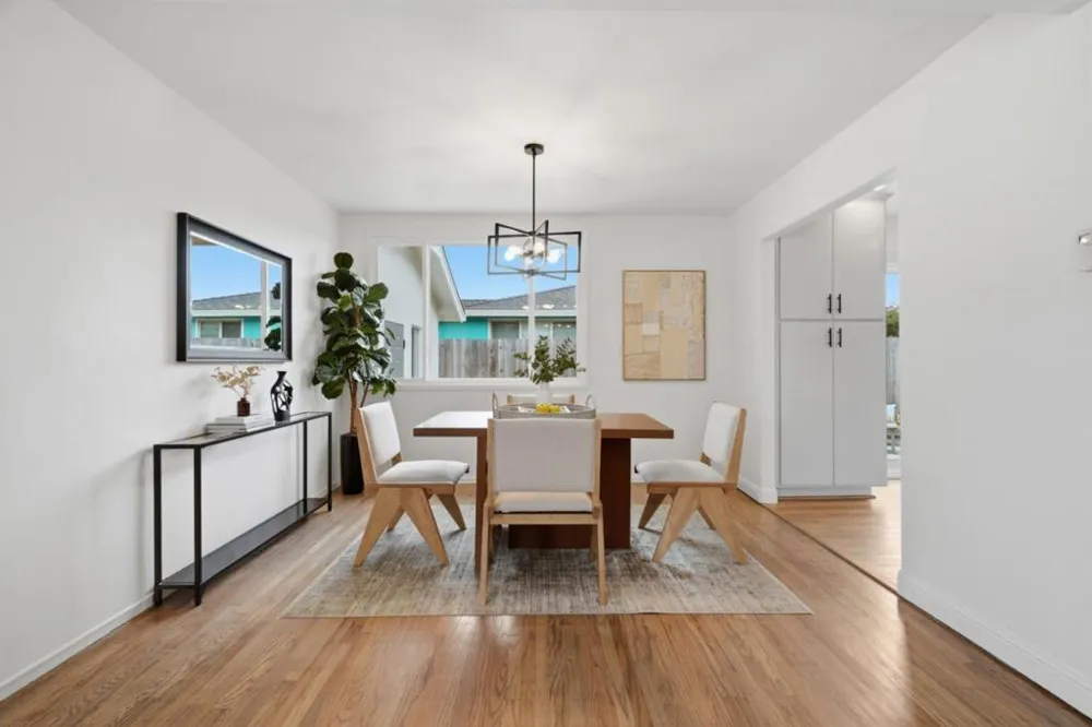 643 Linda Mar Boulevard Pacifica, CA 94044
