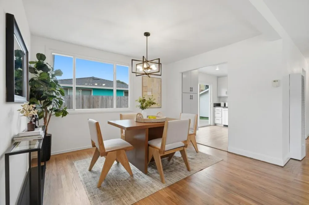 643 Linda Mar Boulevard Pacifica, CA 94044
