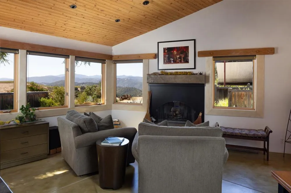 407 El Caminito Road Carmel Valley, CA 93924