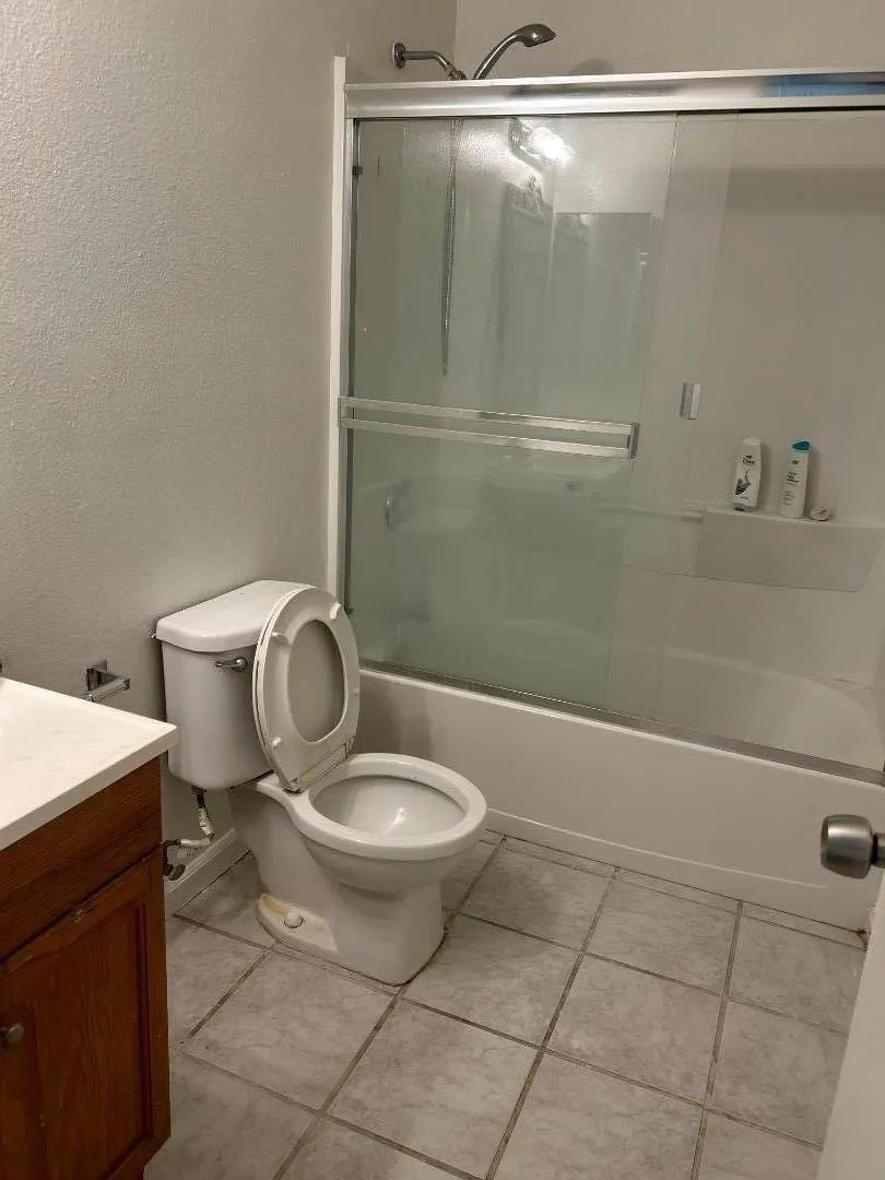 1960 Southwest Expressway San Jose, CA 95126