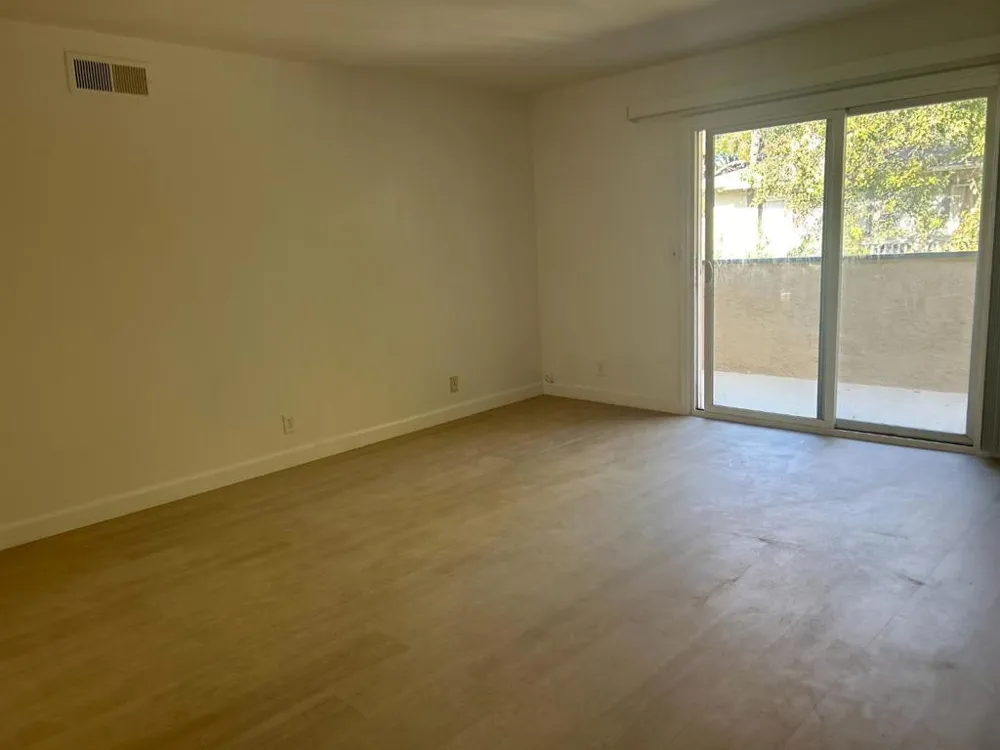 1960 Southwest Expressway San Jose, CA 95126