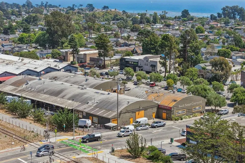41 Grandview Street #907 Santa Cruz, CA 95060