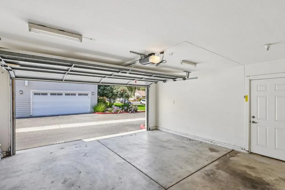 41 Grandview Street #907 Santa Cruz, CA 95060