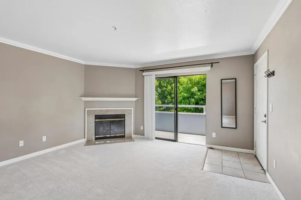 41 Grandview Street #907 Santa Cruz, CA 95060