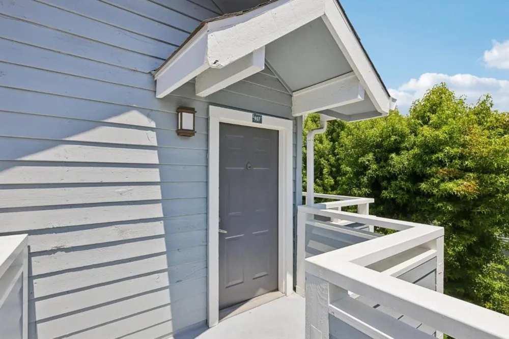 41 Grandview Street #907 Santa Cruz, CA 95060