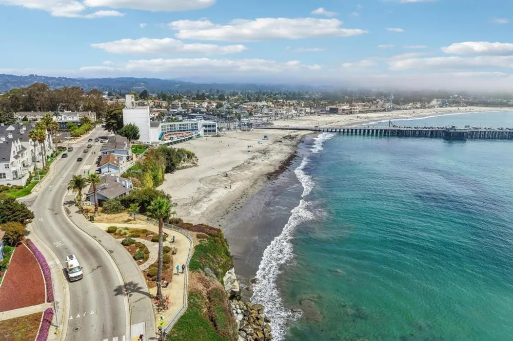 41 Grandview Street #907 Santa Cruz, CA 95060
