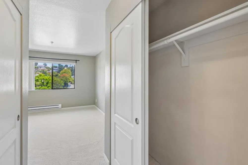 41 Grandview Street #907 Santa Cruz, CA 95060