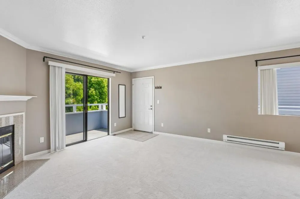 41 Grandview Street #907 Santa Cruz, CA 95060