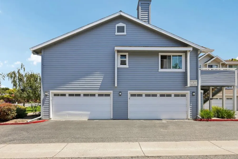 41 Grandview Street #907 Santa Cruz, CA 95060
