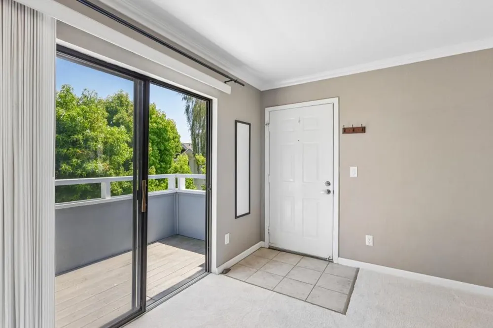 41 Grandview Street #907 Santa Cruz, CA 95060