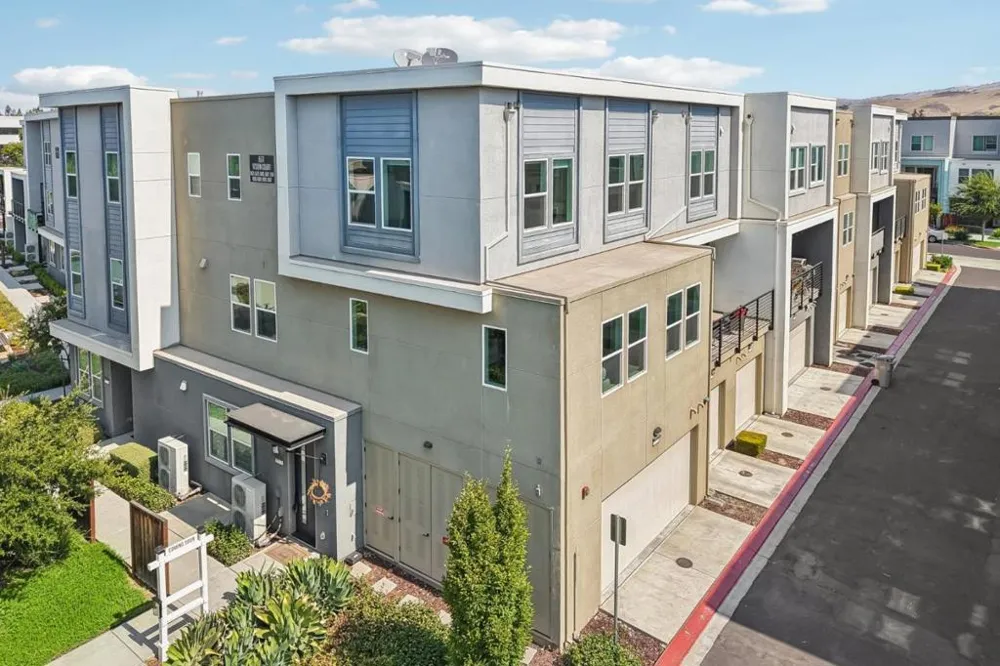 6571 Vision Court San Jose, CA 95119