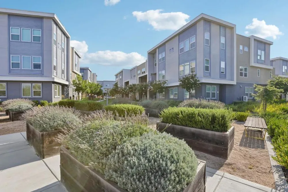 6571 Vision Court San Jose, CA 95119
