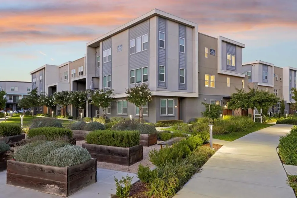 6571 Vision Court San Jose, CA 95119
