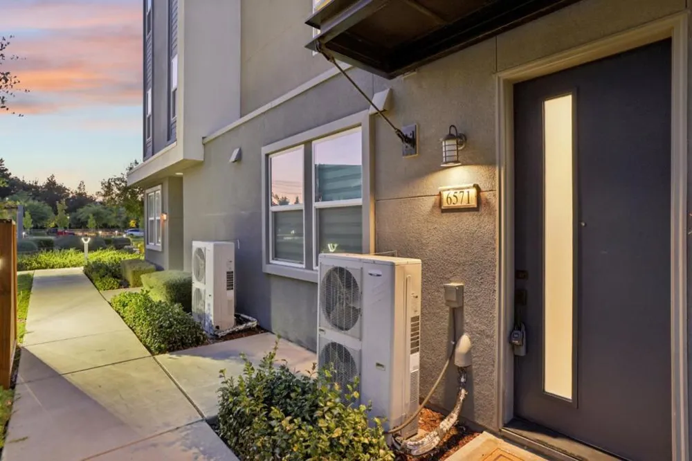 6571 Vision Court San Jose, CA 95119