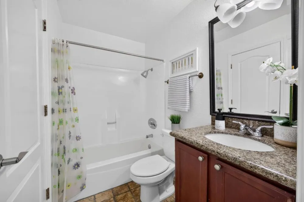 404 Dempsey Road #207 Milpitas, CA 95035