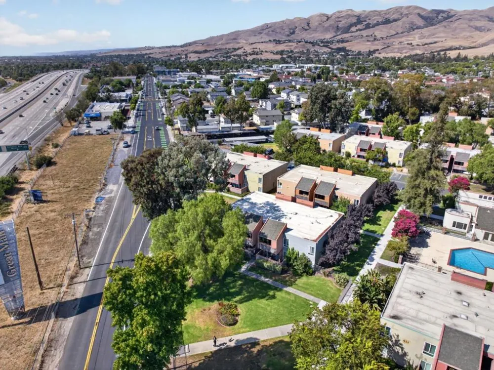 404 Dempsey Road #207 Milpitas, CA 95035