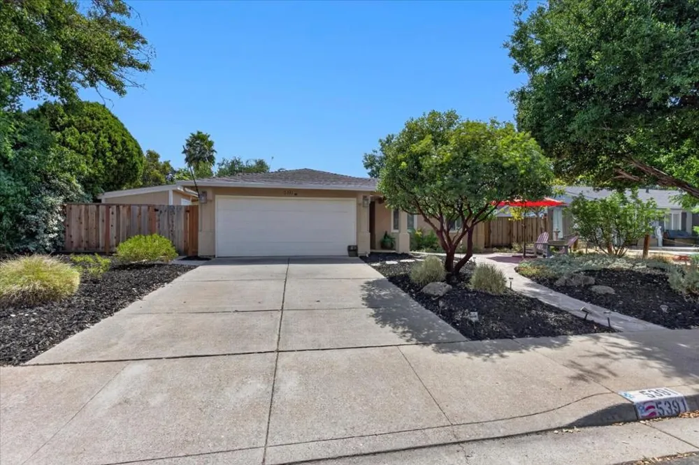 5391 Celeste Avenue Livermore, CA 94550