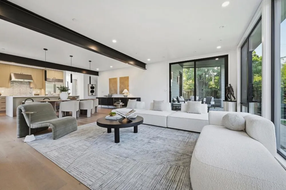 11841 Southwood Drive Saratoga, CA 95070