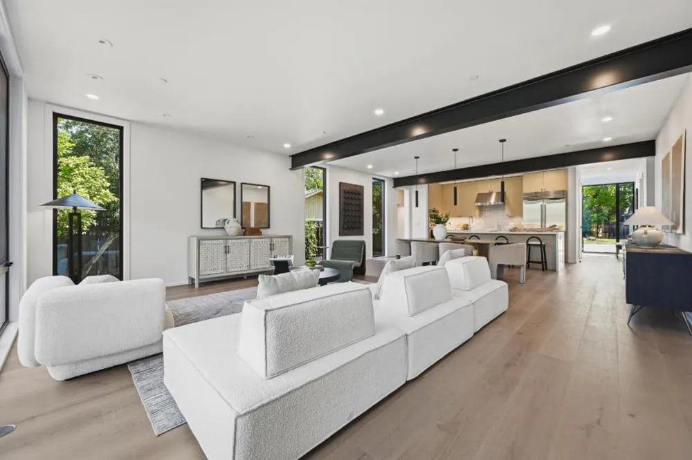 11841 Southwood Drive Saratoga, CA 95070
