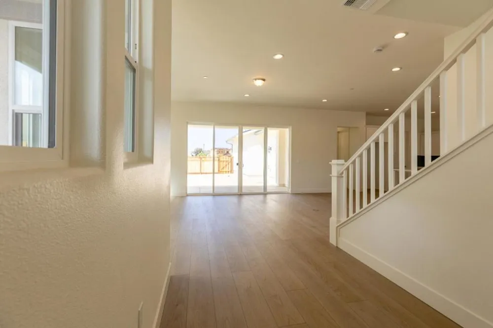 625 Santa Lucia Way Marina, CA 93933