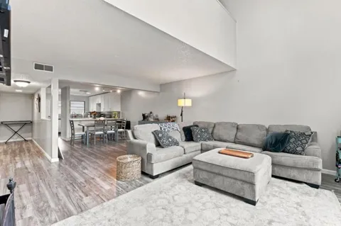 750 Lincoln Road #47