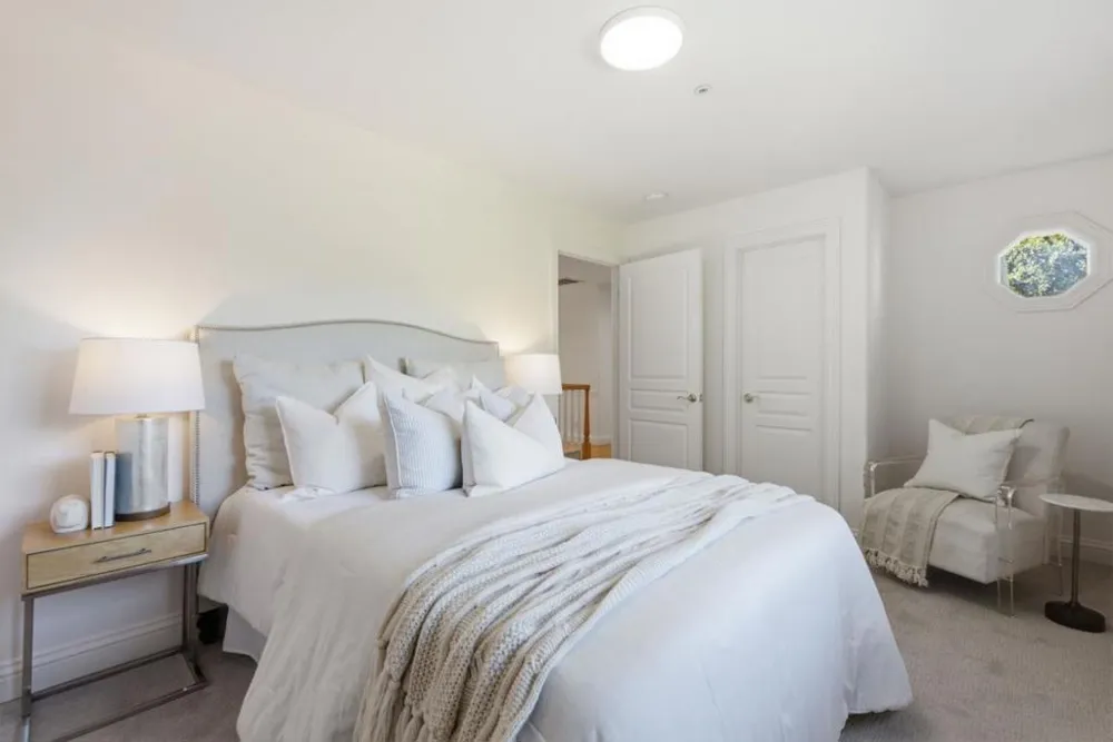 239 Upland Road Redwood City, CA 94062