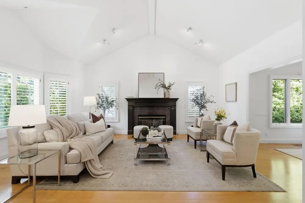 239 Upland Road Redwood City, CA 94062
