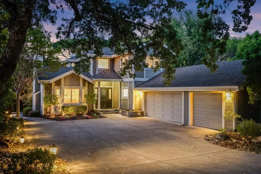 239 Upland Road Redwood City, CA 94062