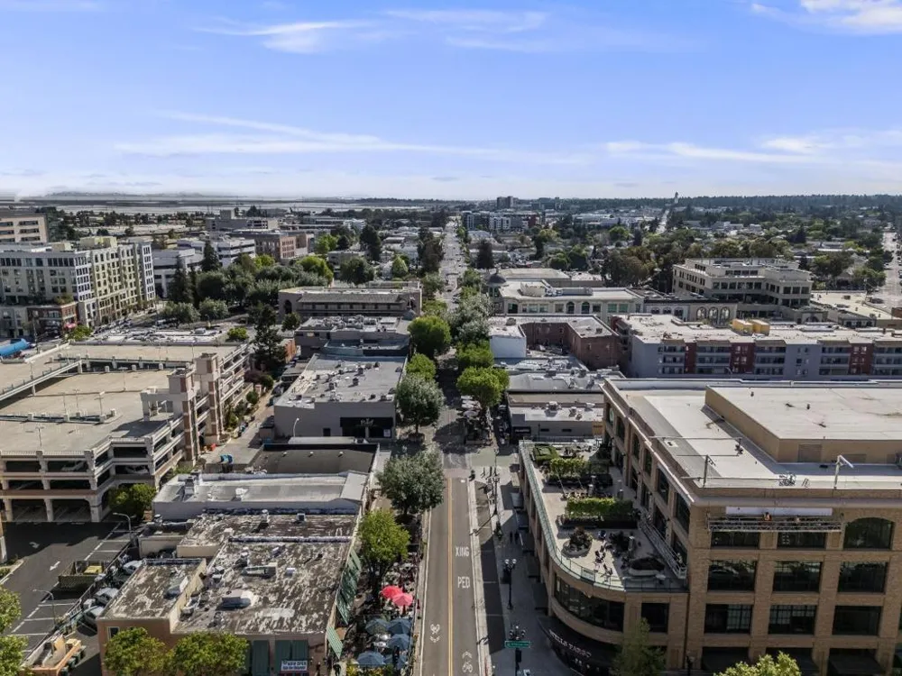 239 Upland Road Redwood City, CA 94062