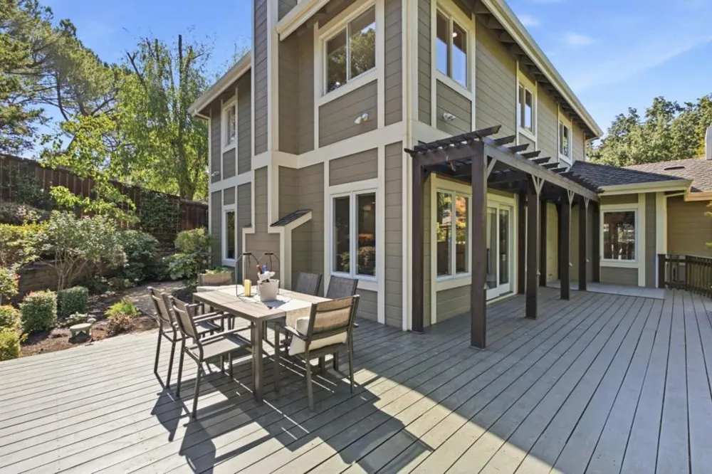 239 Upland Road Redwood City, CA 94062