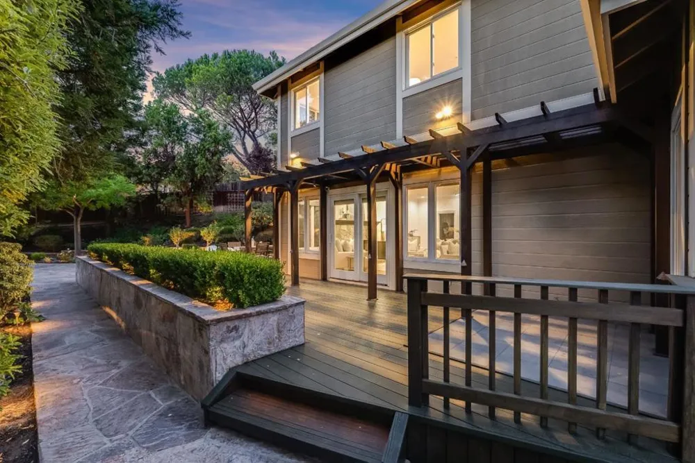 239 Upland Road Redwood City, CA 94062