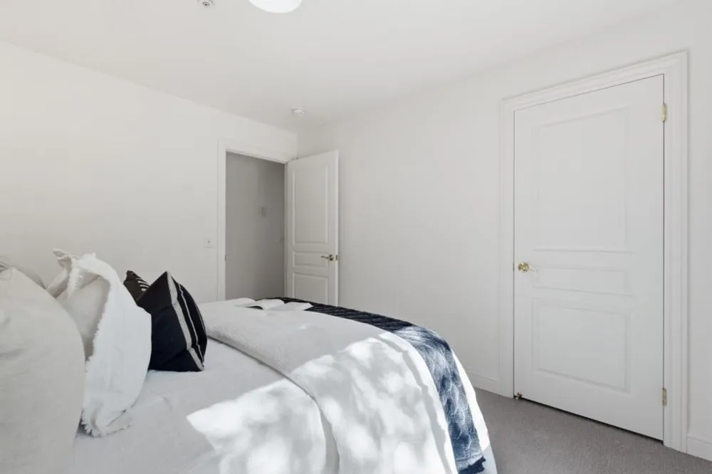 239 Upland Road Redwood City, CA 94062