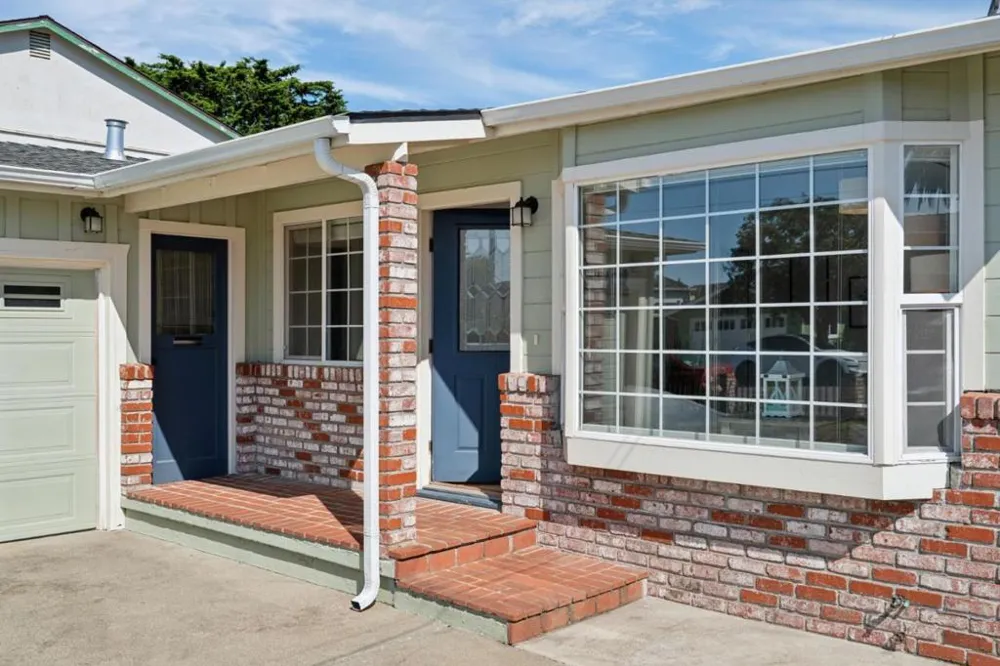 359 Grove Street Half Moon Bay, CA 94019