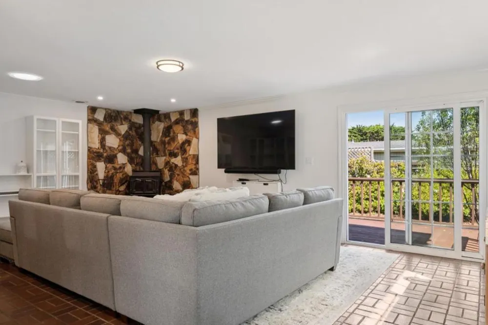359 Grove Street Half Moon Bay, CA 94019