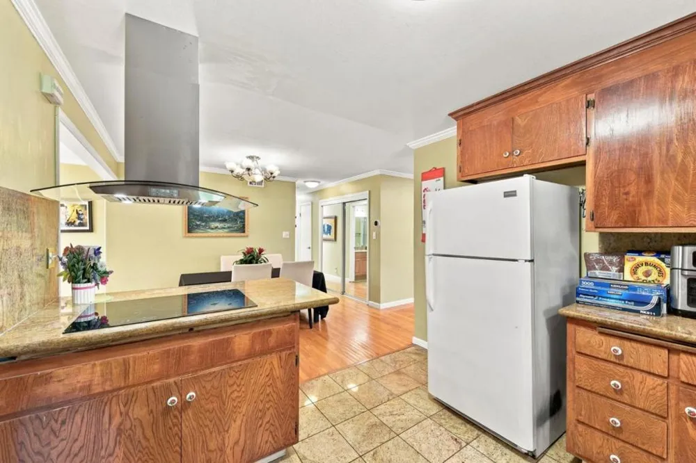 1464 Hillsdale Avenue San Jose, CA 95118