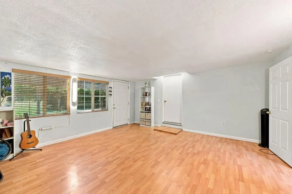 1464 Hillsdale Avenue San Jose, CA 95118