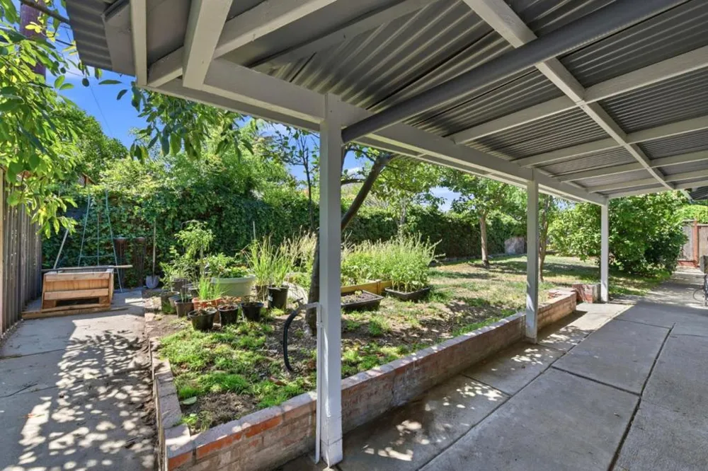 1464 Hillsdale Avenue San Jose, CA 95118