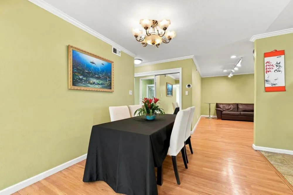 1464 Hillsdale Avenue San Jose, CA 95118