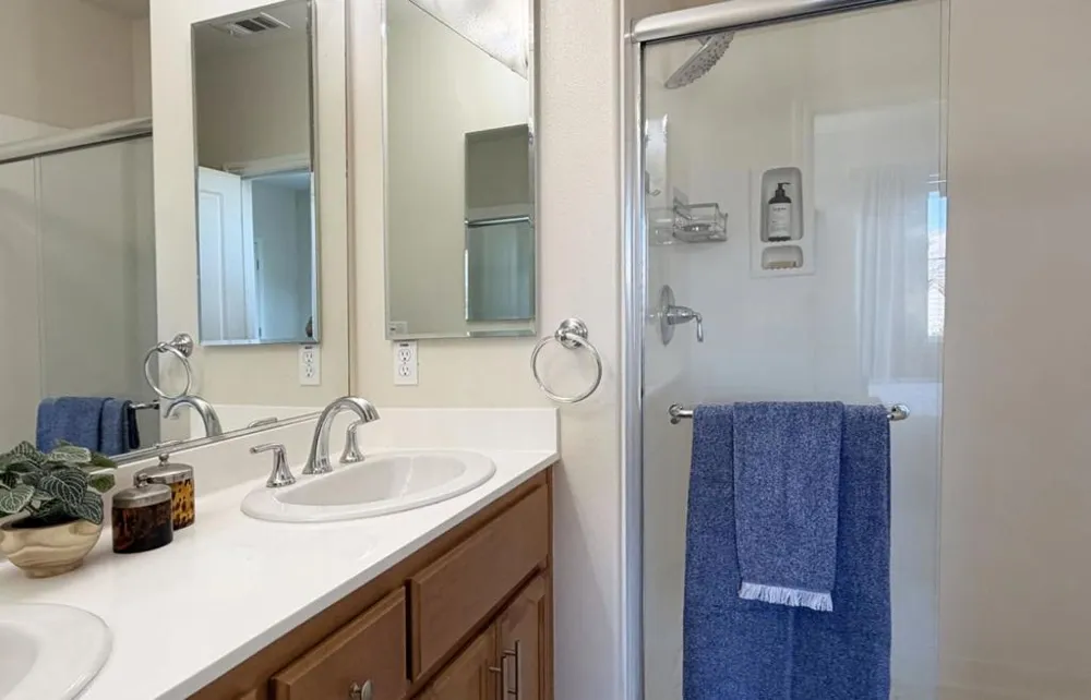 40242 Legend Rose Terrace Fremont, CA 94538