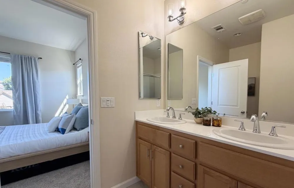 40242 Legend Rose Terrace Fremont, CA 94538