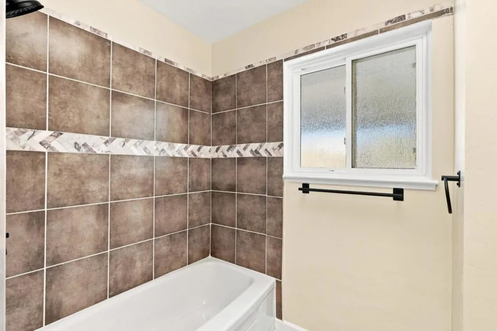 92 Welle Road Crockett, CA 94525