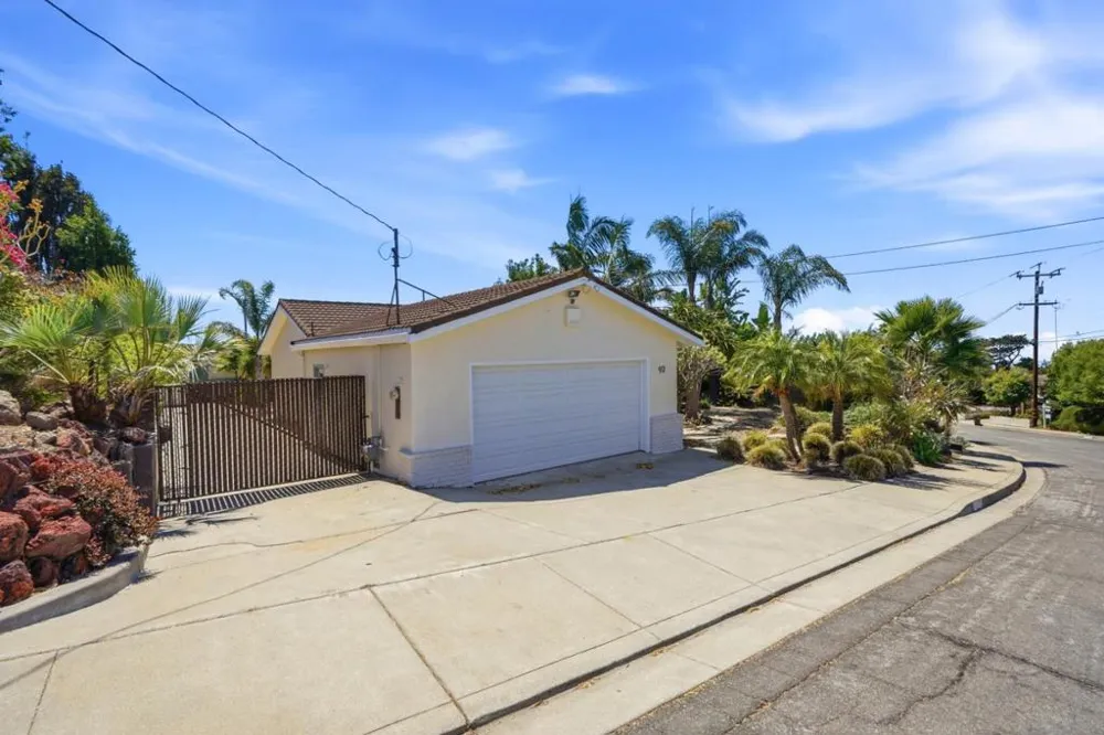 92 Welle Road Crockett, CA 94525