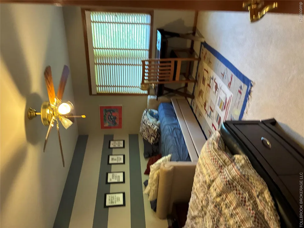 6187 Country Ridge Drive Troy City, MI 48098