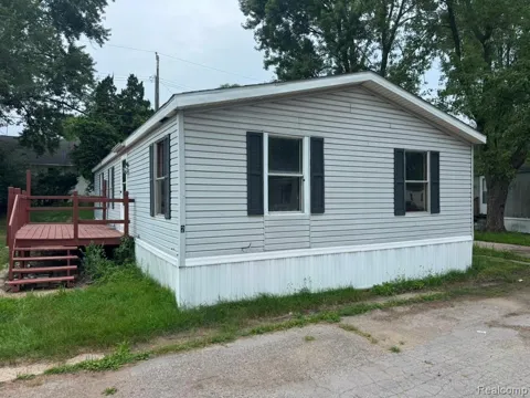 2445 E Grand River Rd Lot #2