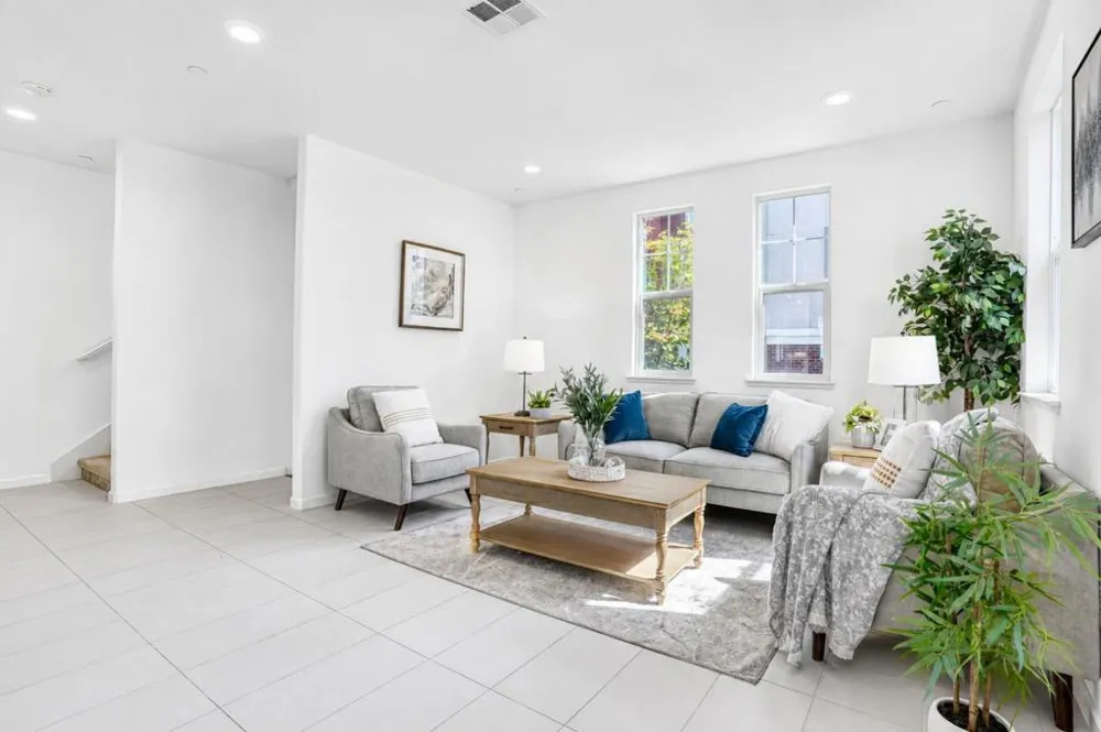 1022 Onofrio Lane #1 San Jose, CA 95131